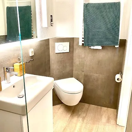 Appartement Studio Mit Traumhaftem Panorama-Meerblick Im Vierten Stock Scharbeutz