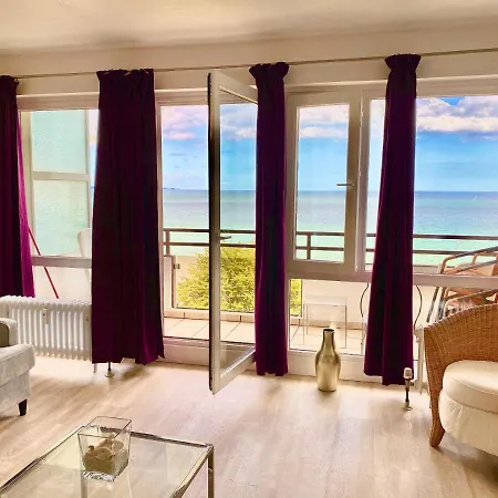 Appartement Studio Mit Traumhaftem Panorama-Meerblick Im Vierten Stock Scharbeutz