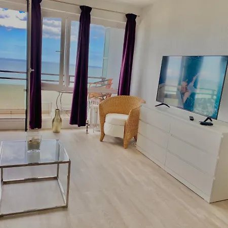 Studio Mit Traumhaftem Panorama-Meerblick Im Vierten Stock Scharbeutz