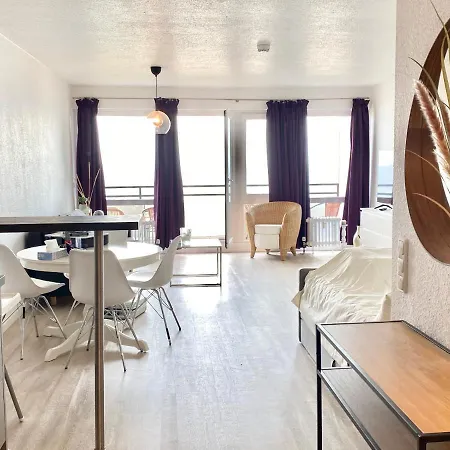Studio Mit Traumhaftem Panorama-Meerblick Im Vierten Stock Appartement