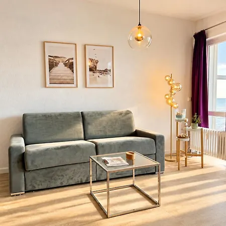 Appartement Studio Mit Traumhaftem Panorama-Meerblick Im Vierten Stock *